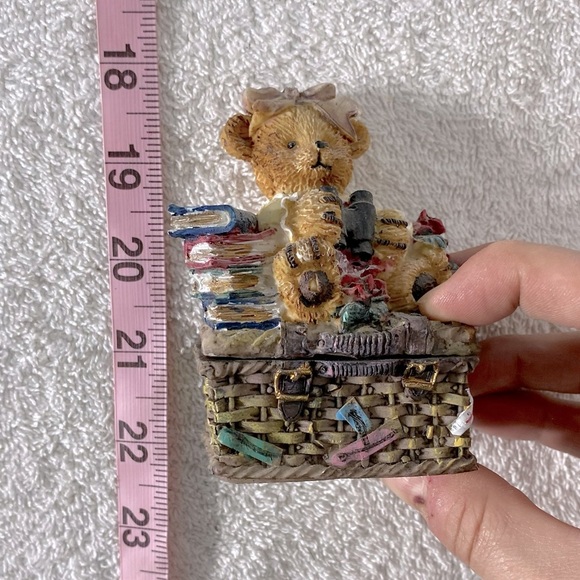 Vintage Charming Bear Figurine with Basket Figurine Trinket Box Collectible - Picture 5 of 10